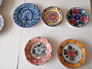 Piatti decorativi dipinti a mano