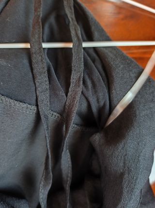 Blusa corta con volantes