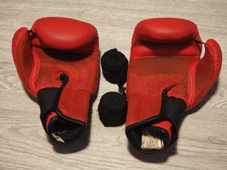 Guantes de boxeo para niños rojos