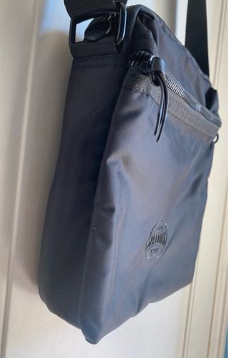 Borsello nero impermeabile Spalding