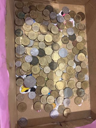 diferentes monedas antiguas