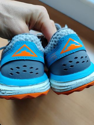 Nike Trail Zapatillas Talla 40.5 Gris/Azul