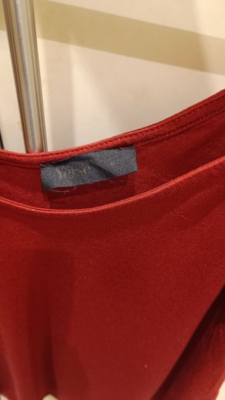 Top tirantes rojo con detalle brillante Talla L