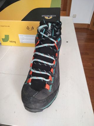 Botas Trekking La Sportiva Gore-Tex