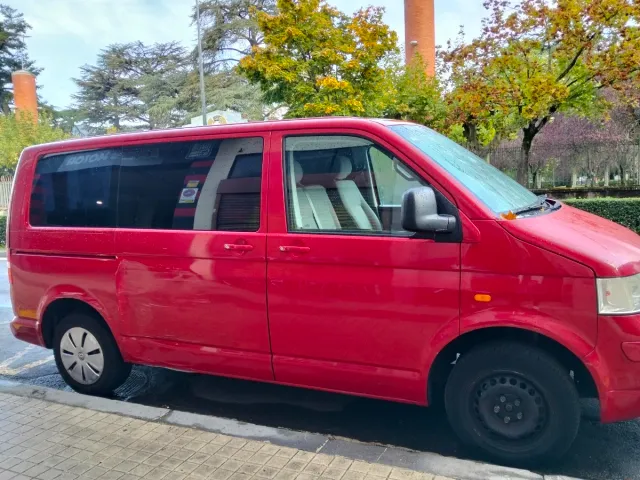 Volkswagen Transporter T5 2003