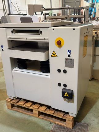 Regruesadora SCM S 520