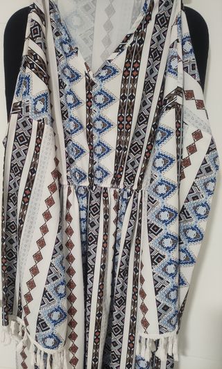 Vestido Boho Largo Blanco con Borlas