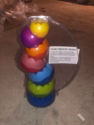 Juego de apilar y colores para bebés