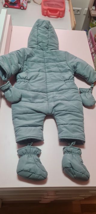 Buzo Bebé Neck&Neck Talla 6 Meses