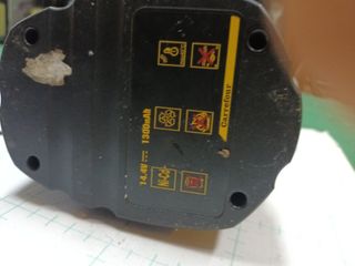 Taladro Inalámbrico 14.4V con Batería y Cargador