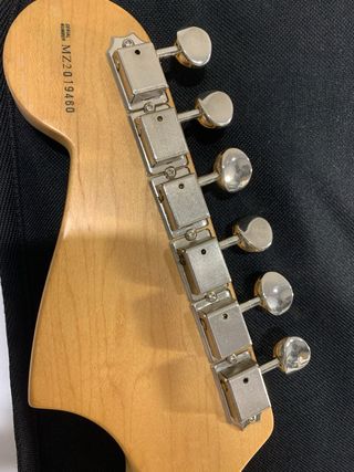 Guitarra Fender Toronado MIM 2002 - Deluxe Series