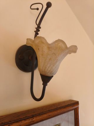 Lampadari in metallo e cristallo