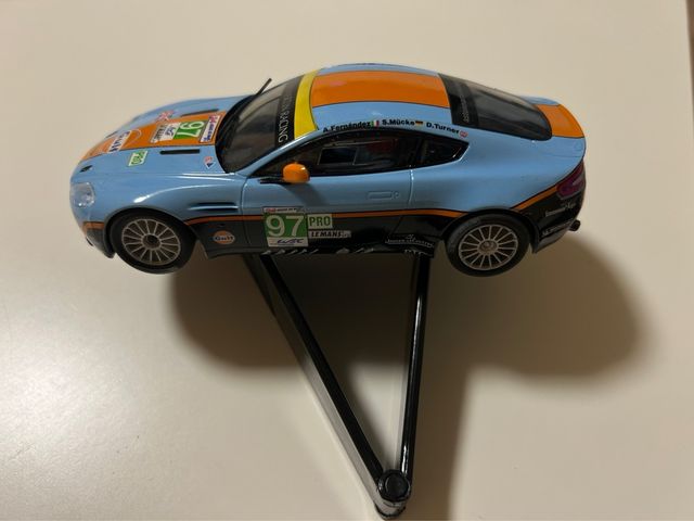 Scalextric Aston Martin Le Mans 97