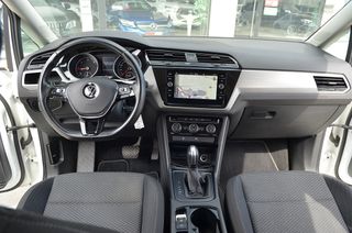 Volkswagen Touran DSG 5 Plazas+Navegcaion+Carplay