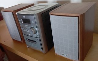 Mini cadena JVC