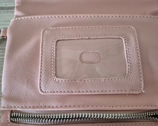 Cartera de mano rosa