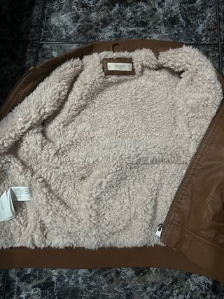 Chaqueta de cuero marrón de niño