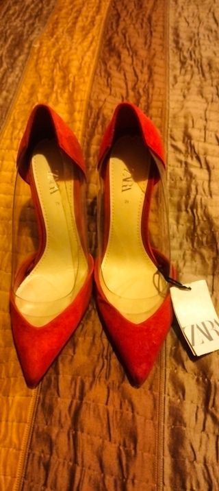 Zapatos Zara Talla 39 Rojos Nuevos