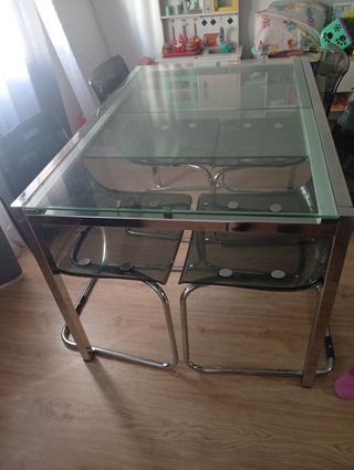Mesa y 4 Sillas Ikea Cristal/Metal