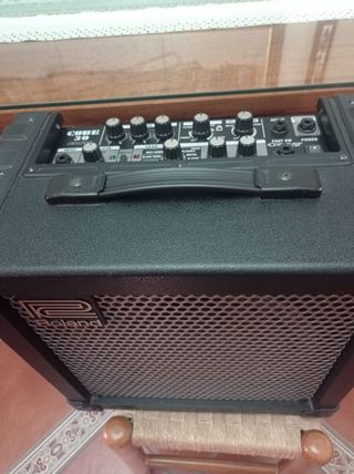 Amplificador Roland Cube 30W Guitarra Eléctrica