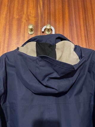 Parka impermeable azul marino chico Talla S