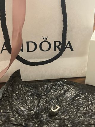 Charm Pandora Letra J Plata