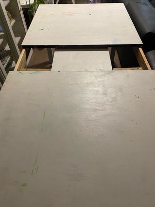 Mesa de madera blanca para restaurar