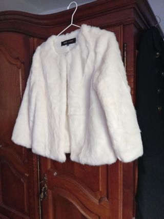 Chaqueta de pelito blanca, para fiesta