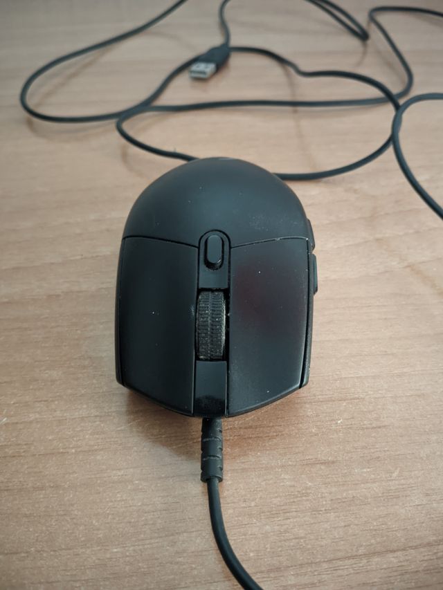 Ratón Logitech G203 LIGHTSYNC Negro