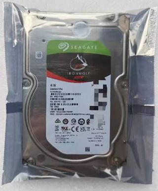 Disco Duro Seagate Ironwolf SATA 4TB 3.5" -NUEVO-