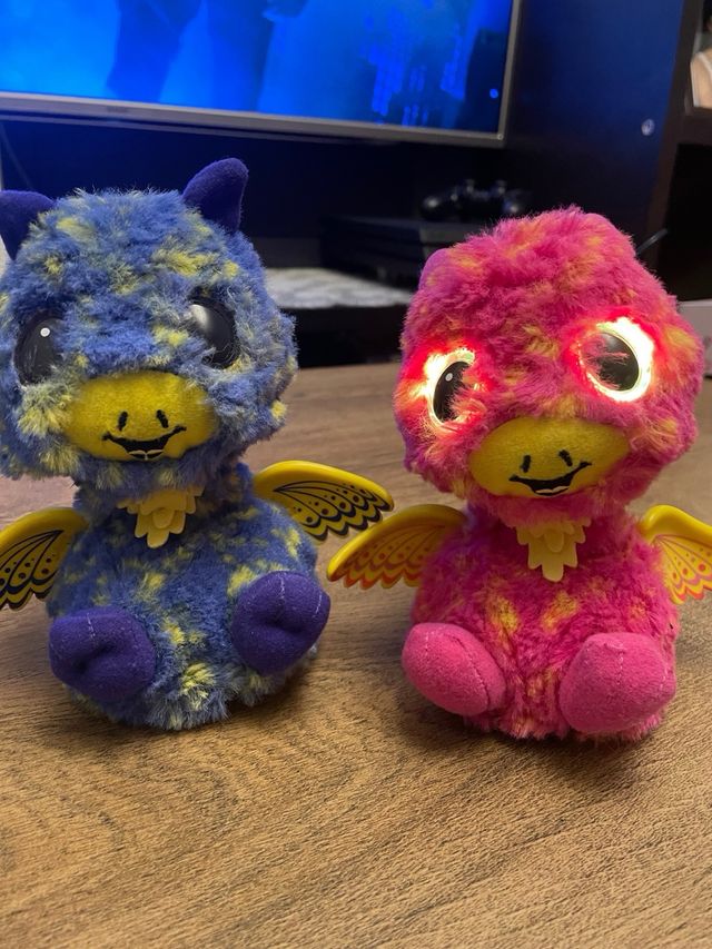 Hatchimals Azul y Rosa