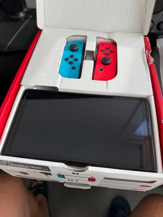 Nintendo Switch OLED Azul/Rojo