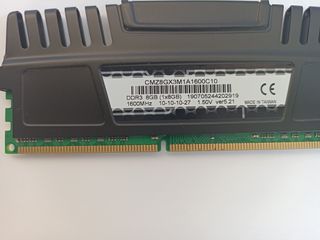 Corsair Vengeance DDR3 8GB 1600MHz CL10 RAM per PC