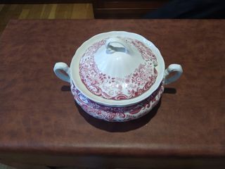 Sopera La Cartuja de Sevilla Rosa de 32cm de ancho