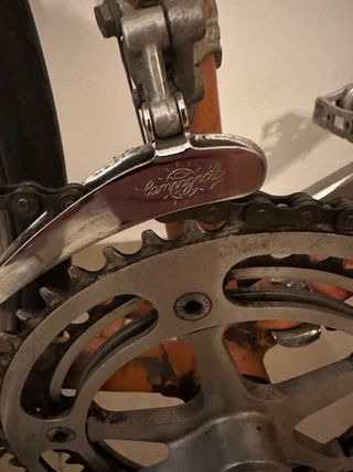 Bicicleta de carretera vintage naranja