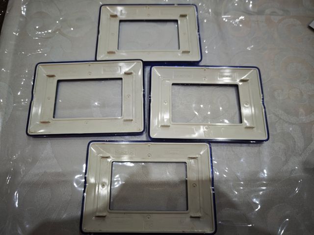 Bticino Matix Blu - Cornice 3 moduli