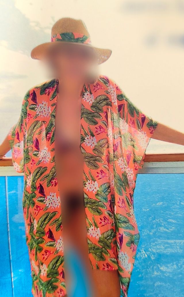 Camisola playera y sombrero