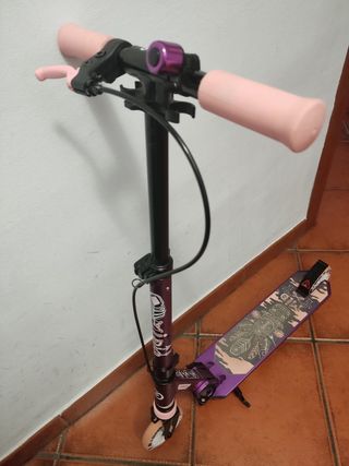 Patinete infantil morado