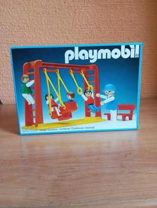 444. Parco Playmobil con altalene 3552