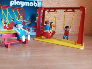 444. Parco Playmobil con altalene 3552