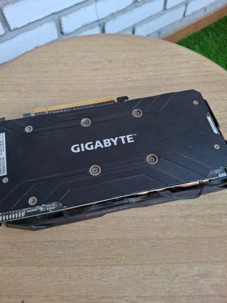 Tarjeta Gráfica Radeon RX 580 8GB