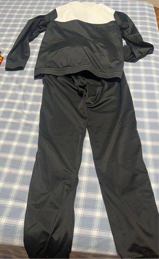 Chándal Adidas Negro y Blanco Talla 14-15 Años