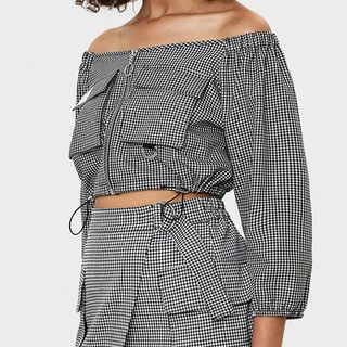 Blusa mesonera talla M BERSHKA