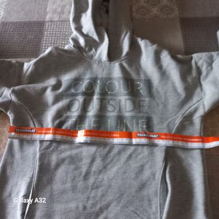 Felpa ragazza Mayoral grigia con stampa