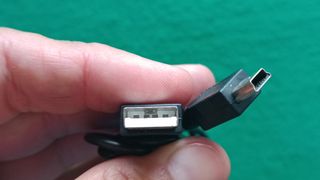 Cable OTG Y – Mini USB (macho) + USB-A (hembra)