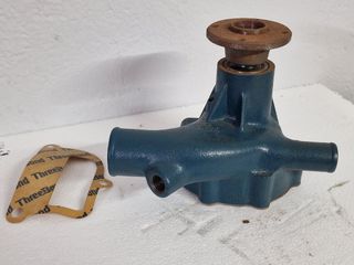 Bomba de agua Nissan Patrol