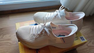 Zapatillas Skechers Beige Mujer Talla 37