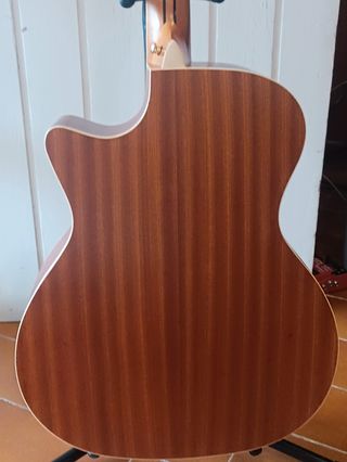 Guitarra Acústica Red Hill
