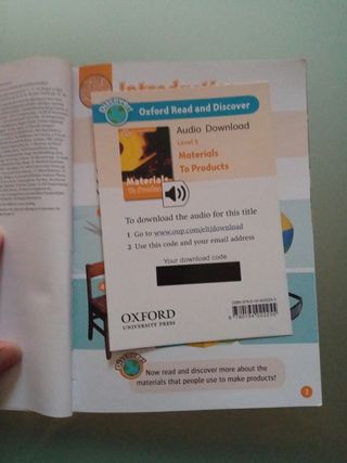 Oxford Read and Discover: Level 5: Materials To...