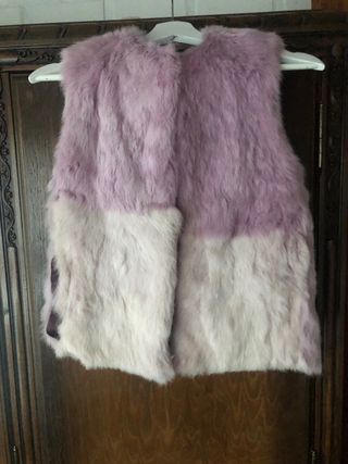 Chaleco pelo de conejo de peleteria niña.